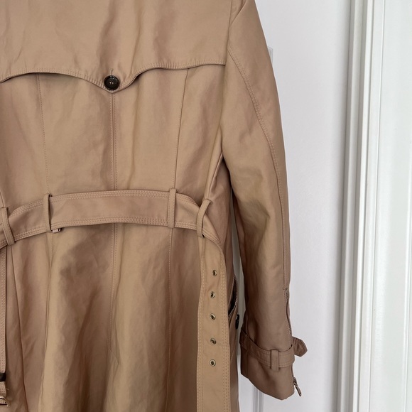 Beautiful Zara trench coat size M - Picture 8 of 9